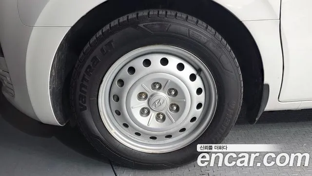 Hyundai Staria Staria Карго 5 мест — Фото автомобиля 5