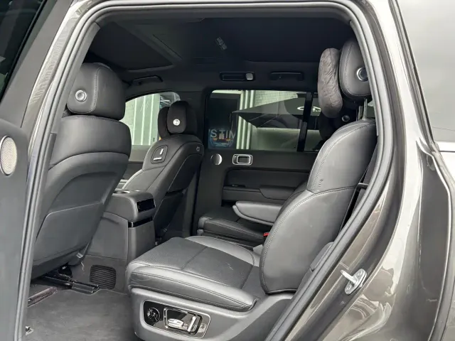 Li Auto L9 — Фото автомобиля 9