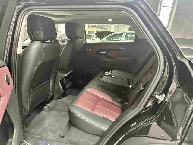 Land Rover Range Rover Evoque — Фото автомобиля 12