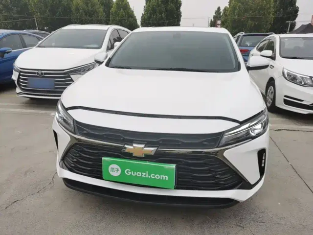 Chevrolet Monza — Фото автомобиля 2