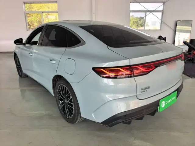 BYD Qin L — Фото автомобиля 4