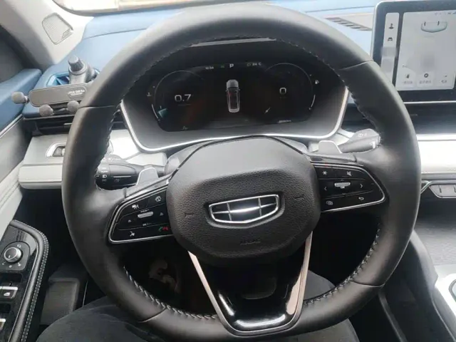 Geely Xingrui — Фото автомобиля 10