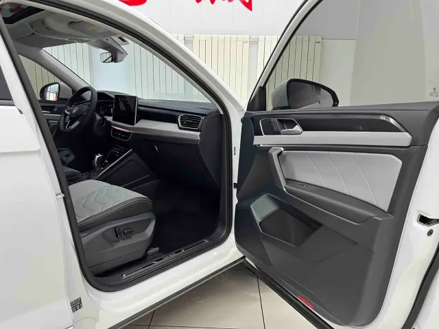 Volkswagen Tayron 2023 280TSI 2WD Luxury Plus Advanced Edition — Фото автомобиля 22