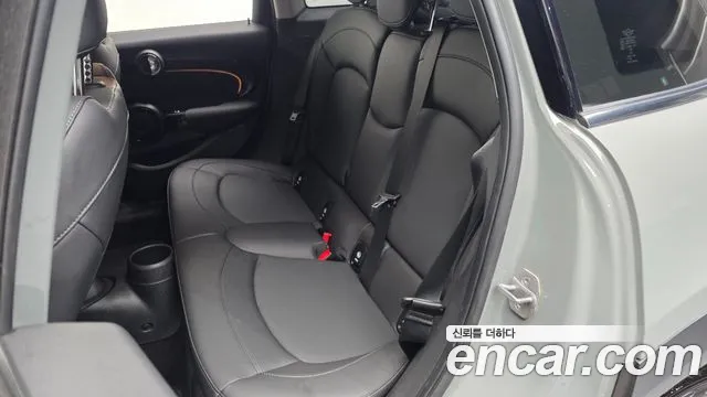 MINI Cooper — Фото автомобиля 26