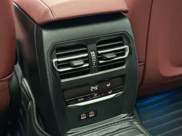 BMW 3 Series — Фото автомобиля 19