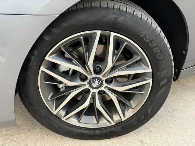 BYD Qin PLUS — Фото автомобиля 19