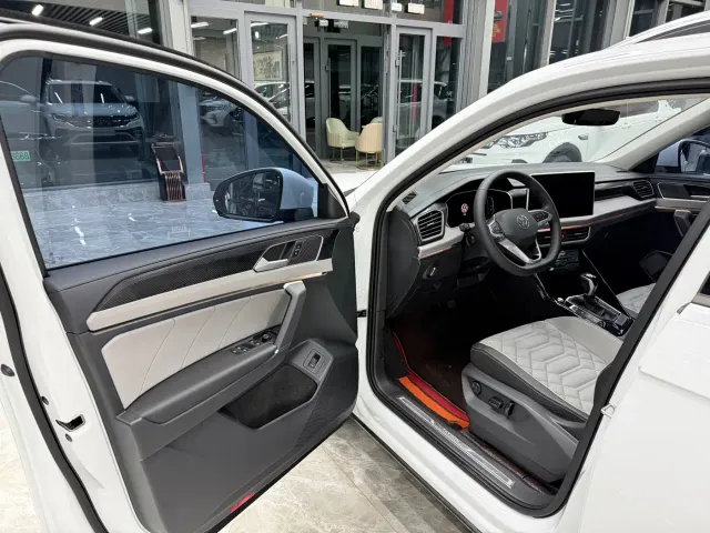 Volkswagen Tayron — Фото автомобиля 7
