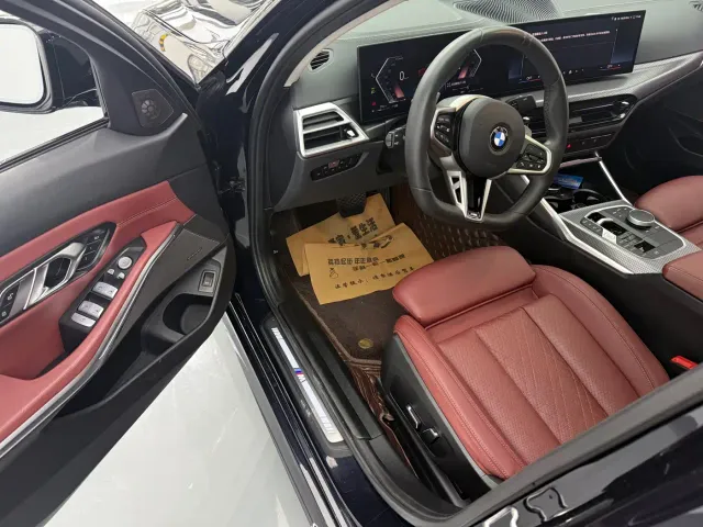 BMW 3 Series — Фото автомобиля 5