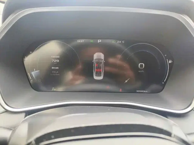 Geely Xingrui — Фото автомобиля 4
