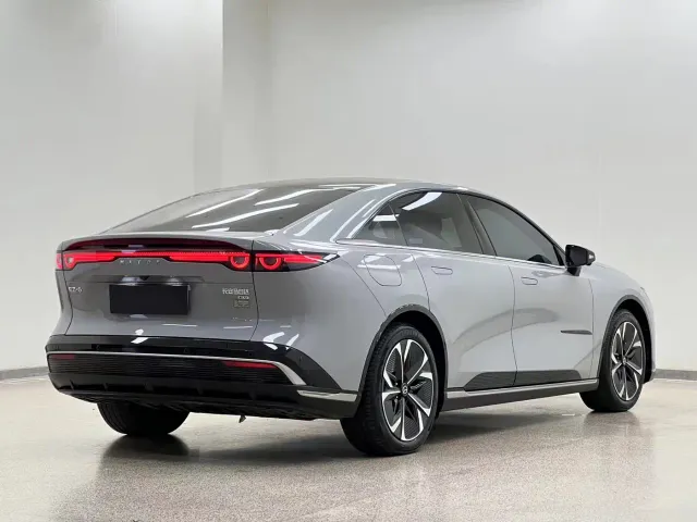 Mazda EZ-6 — Фото автомобиля 6