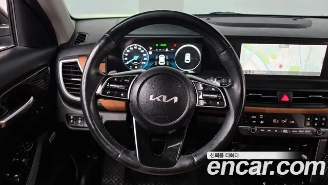 Kia Seltos — Фото автомобиля 18