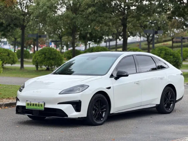 Фотография автомобиля — GAC Aion RT