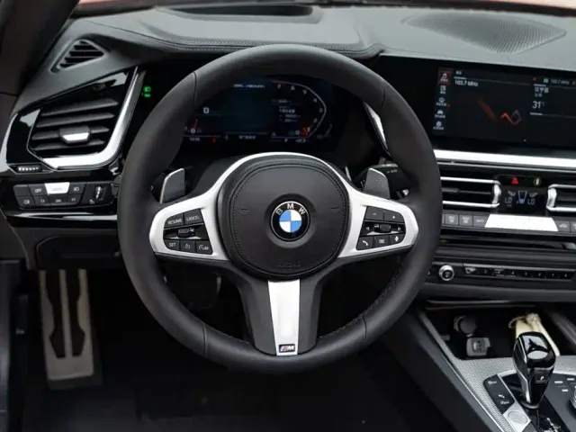 BMW Z4 — Фото автомобиля 13