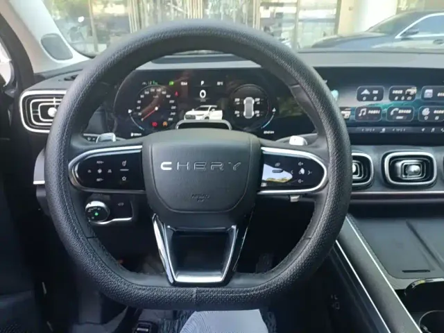 Chery Tiggo 9 — Фото автомобиля 10