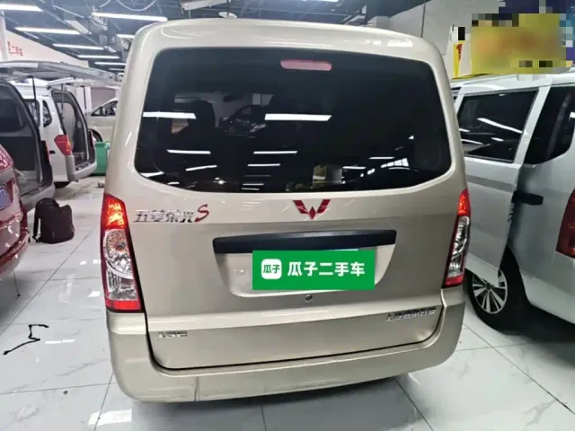 Wuling Rongguang S — Фото автомобиля 5