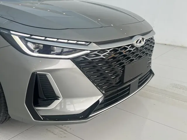 Chery Arrizo 8 — Фото автомобиля 3