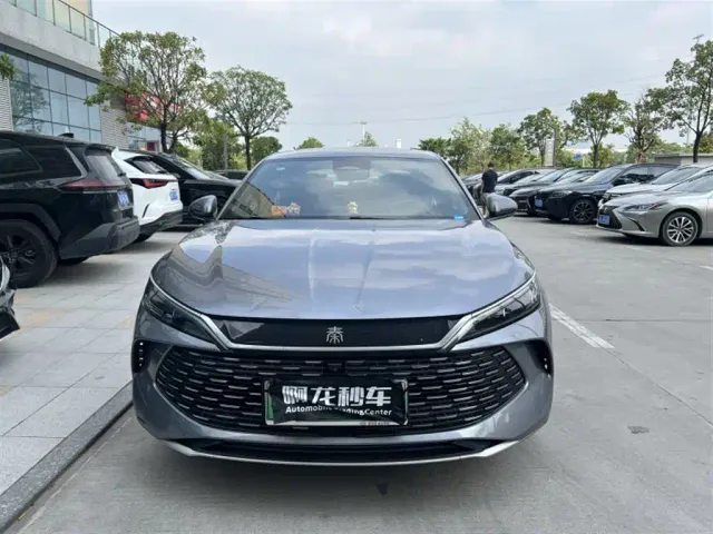 BYD Qin L — Фото автомобиля 2