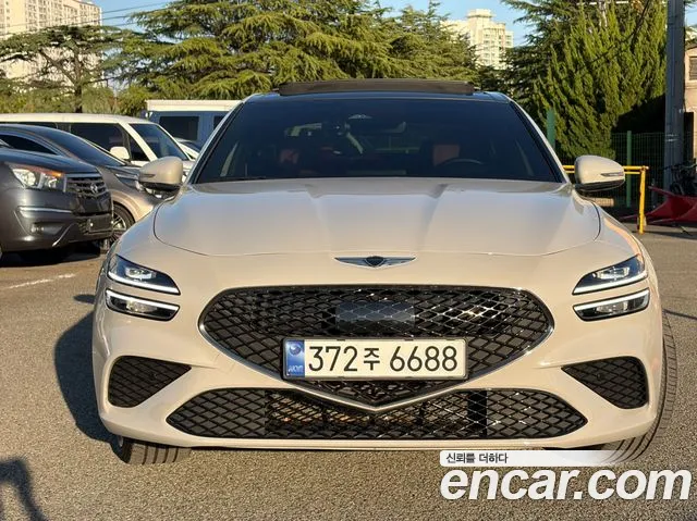 Genesis G70 New — Фото автомобиля 2