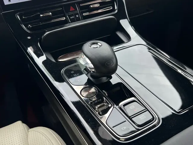 GAC Trumpchi M8 — Фото автомобиля 19
