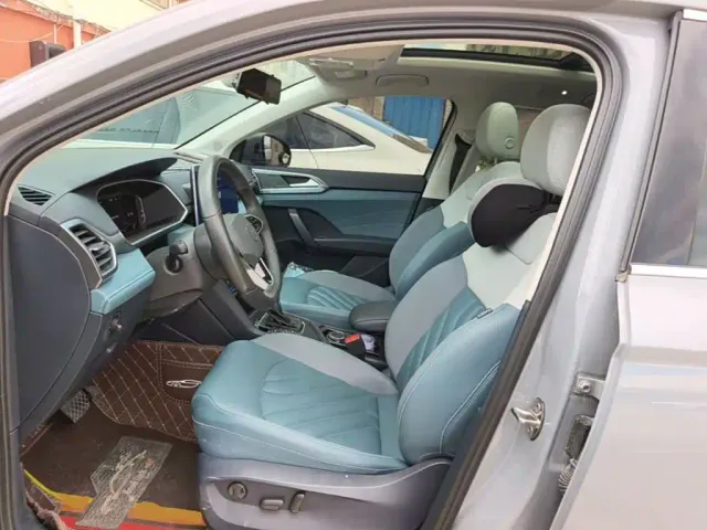 Volkswagen Tharu — Фото автомобиля 10
