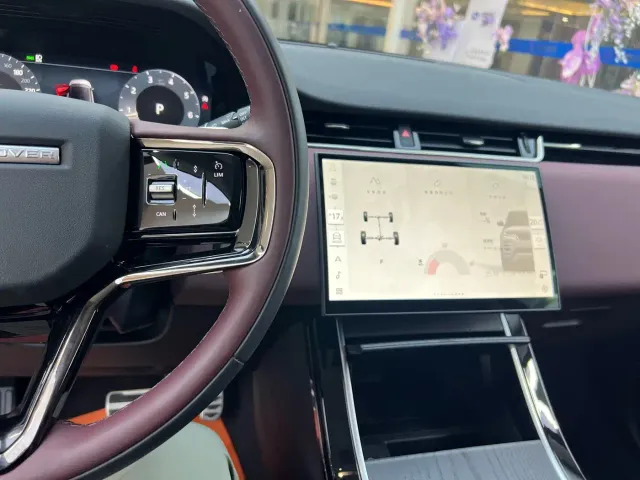 Land Rover Range Rover Evoque — Фото автомобиля 13