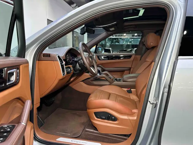 Porsche Cayenne 2022 Cayenne 3.0T Platinum Edition — Фото автомобиля 5