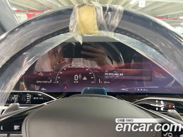 Cadillac Escalade Generation 5 — Фото автомобиля 18