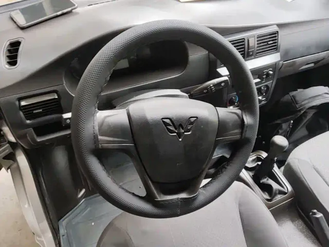 Wuling Rongguang — Фото автомобиля 10