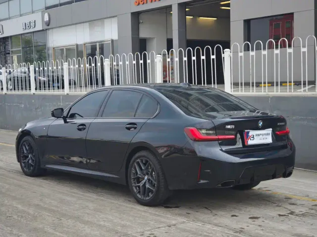 BMW 3 Series — Фото автомобиля 5