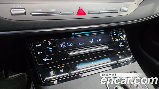 Hyundai Grandeur Новый Grandeur IG 3.0 LPi (Для проката) — Фото автомобиля 19