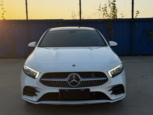 Mercedes-Benz A-Class — Фото автомобиля 2