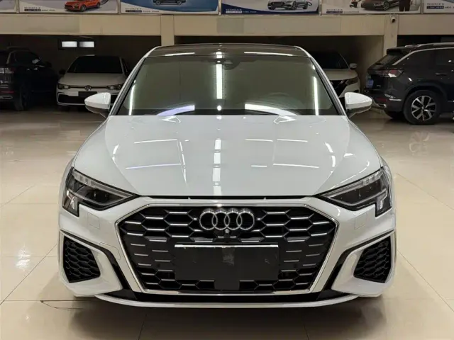 Audi A3 — Фото автомобиля 2