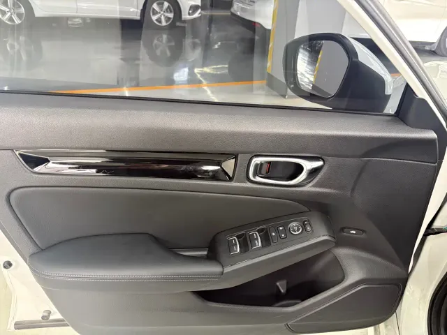 Honda Civic — Фото автомобиля 15