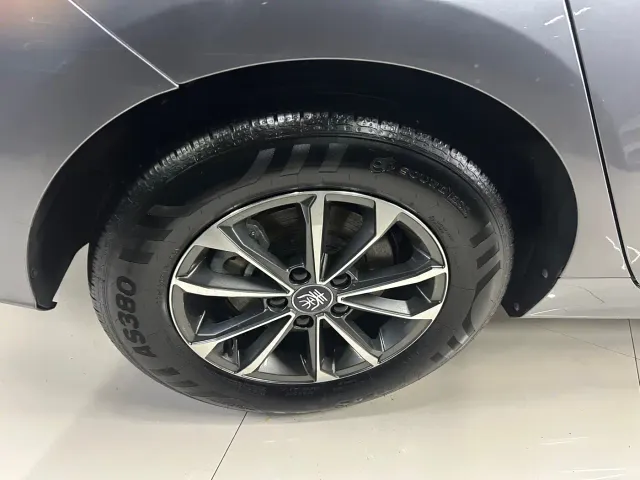 BYD Qin PLUS — Фото автомобиля 21