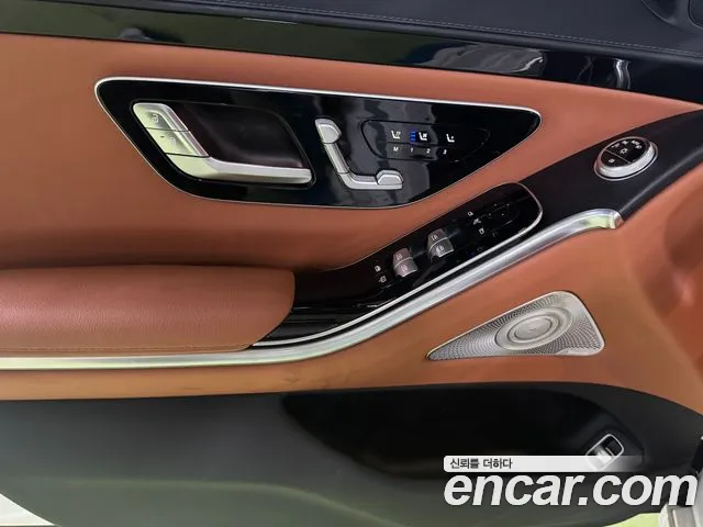 Mercedes-Benz S-Class S-класс W223 — Фото автомобиля 12