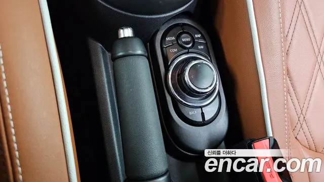Mini Cooper — Фото автомобиля 26