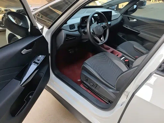 Volkswagen ID.3 — Фото автомобиля 15