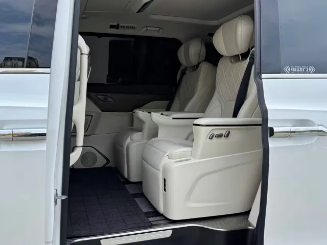 Wey Alpine — Фото автомобиля 5