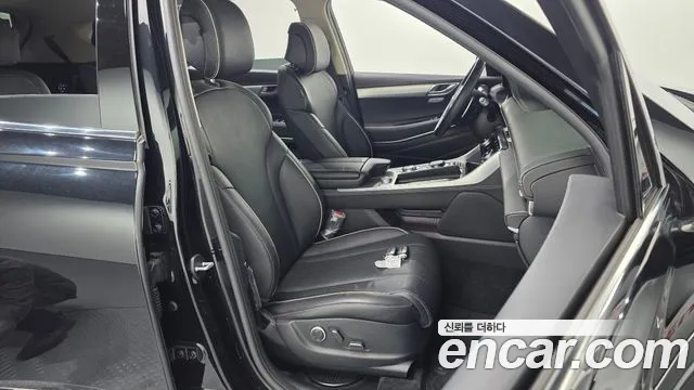 Genesis GV80 — Фото автомобиля 16