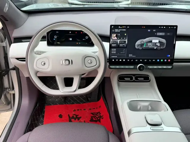 Changan Qiyuan A06 — Фото автомобиля 4