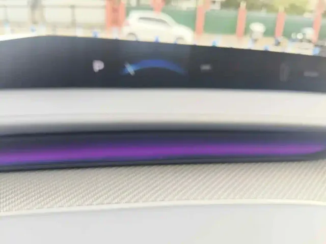 Xiaomi YU7 — Фото автомобиля 4