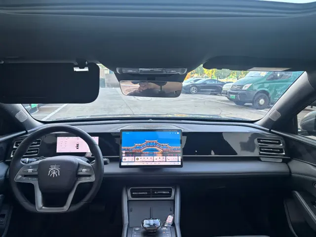 BYD Qin L — Фото автомобиля 13