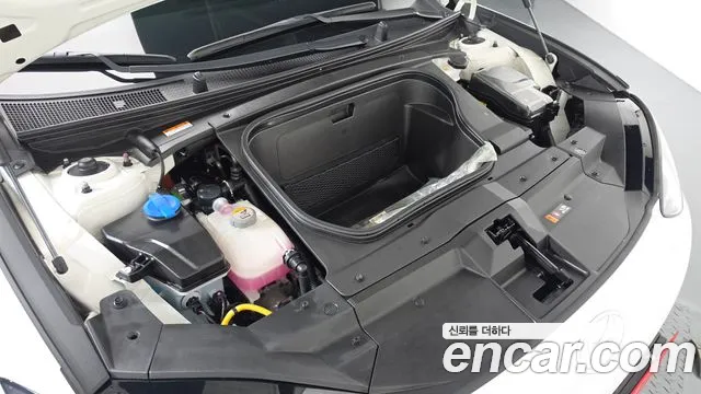 Hyundai Ioniq6 — Фото автомобиля 4