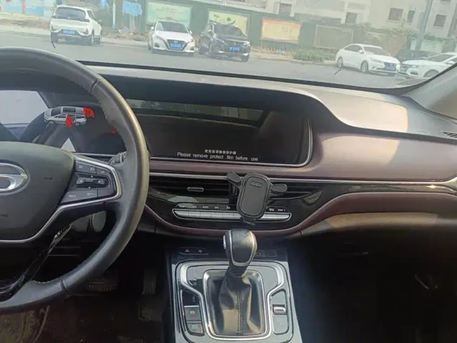 GAC Trumpchi Trumpchi M6 2023 PRO 270T DCT Luxury Edition — Фото автомобиля 13
