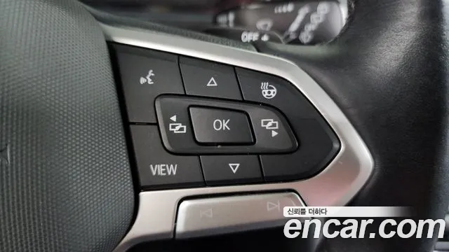 Volkswagen Tiguan — Фото автомобиля 13