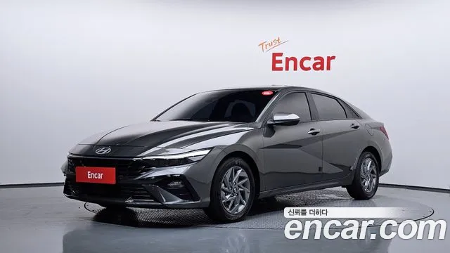 Фотография автомобиля — Hyundai Avante CN7