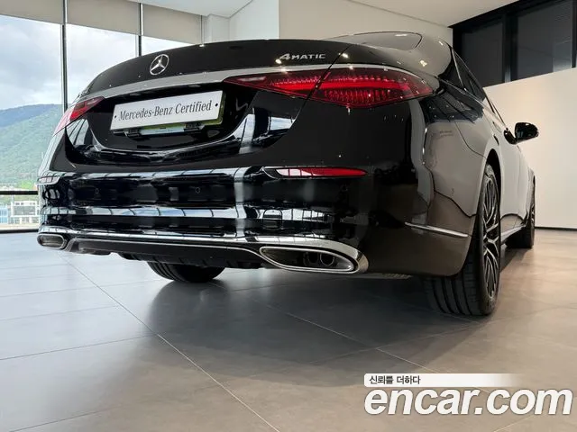 Mercedes-Benz S-Class — Фото автомобиля 11