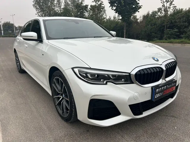BMW 3 Series — Фото автомобиля 3