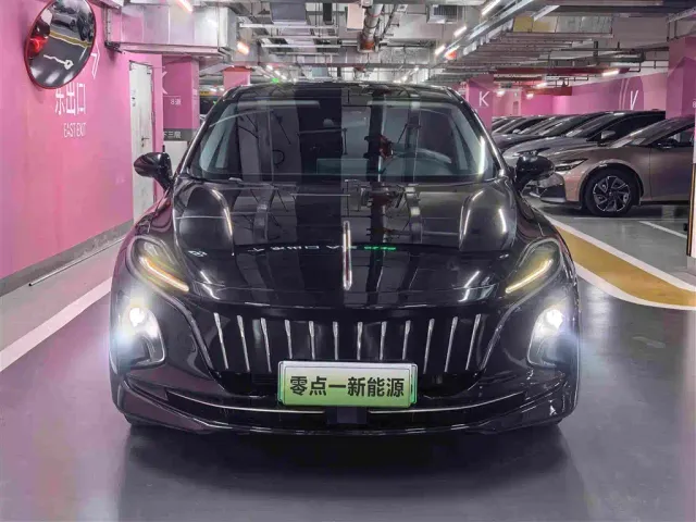Hongqi E-QM5 — Фото автомобиля 2