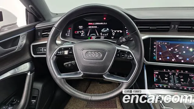 Audi A7 4K — Фото автомобиля 13